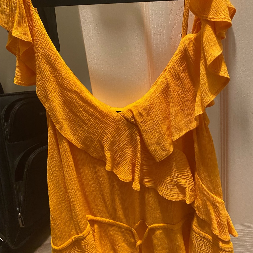 Sleeveless top